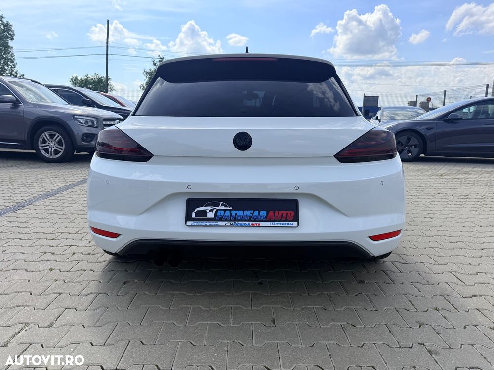 Volkswagen Scirocco 2.0 TDI (Blue Motion Technologie) - 7