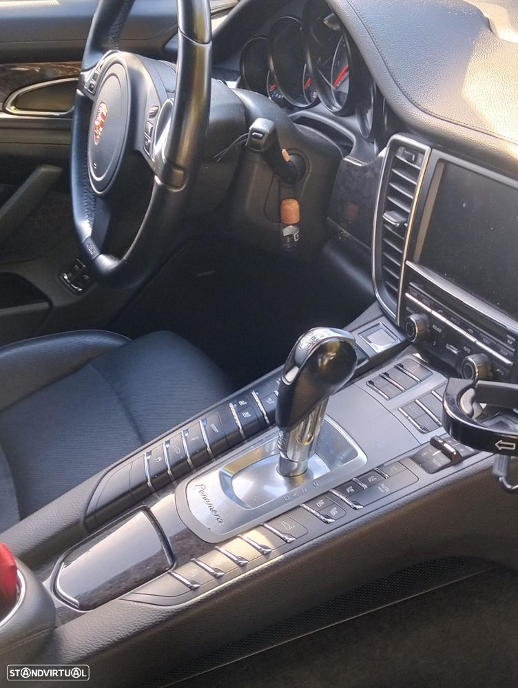 Porsche Panamera 4 S PDK - 33