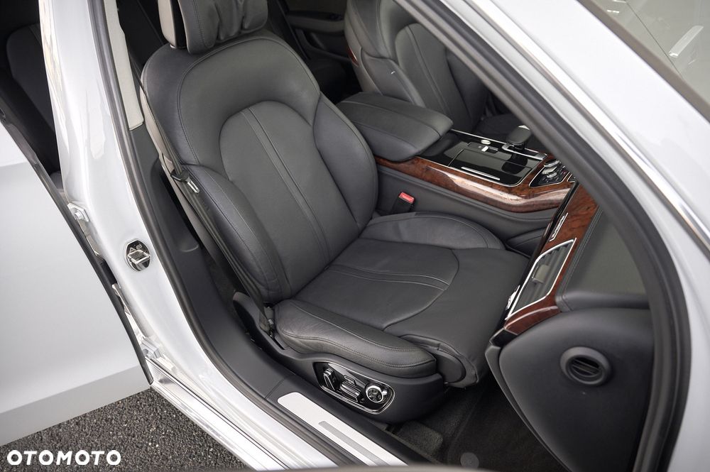 Audi A8 3.0 TFSI L Quattro - 28