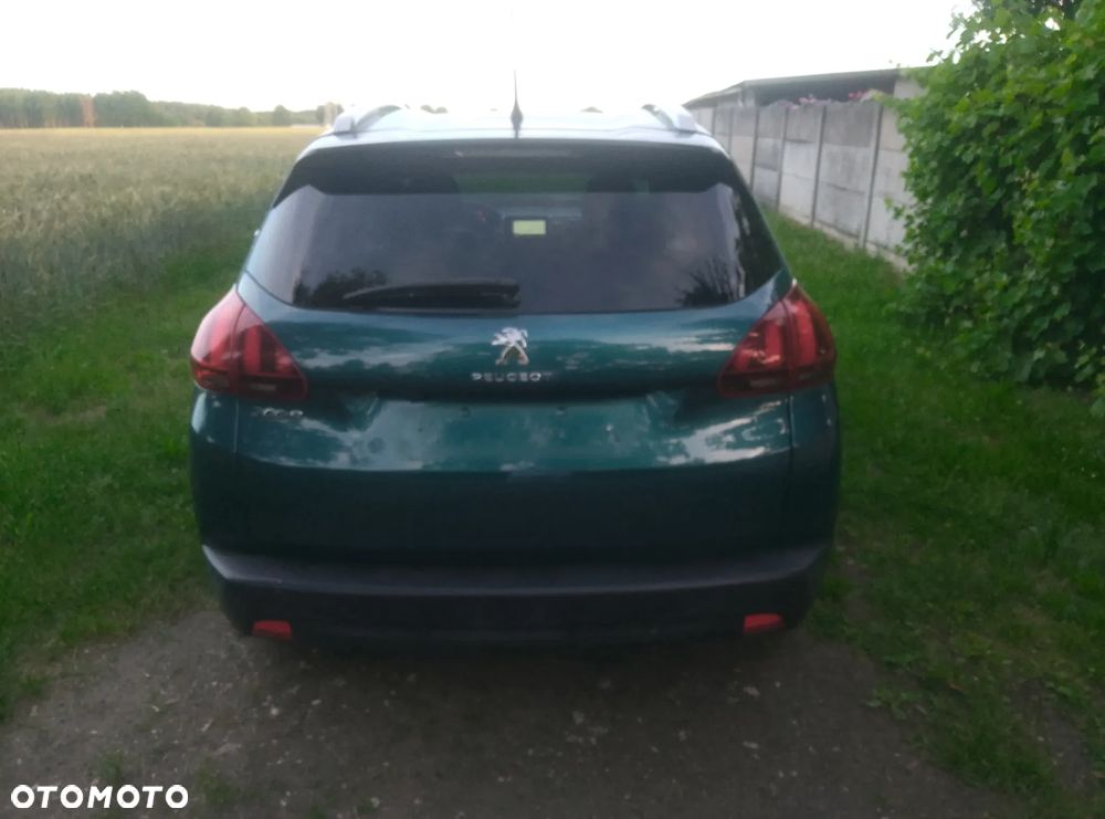 Peugeot 2008 1.2 Pure Tech Active - 11