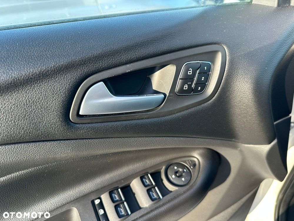 Ford Kuga 2.0 TDCi AWD ST-Line - 9