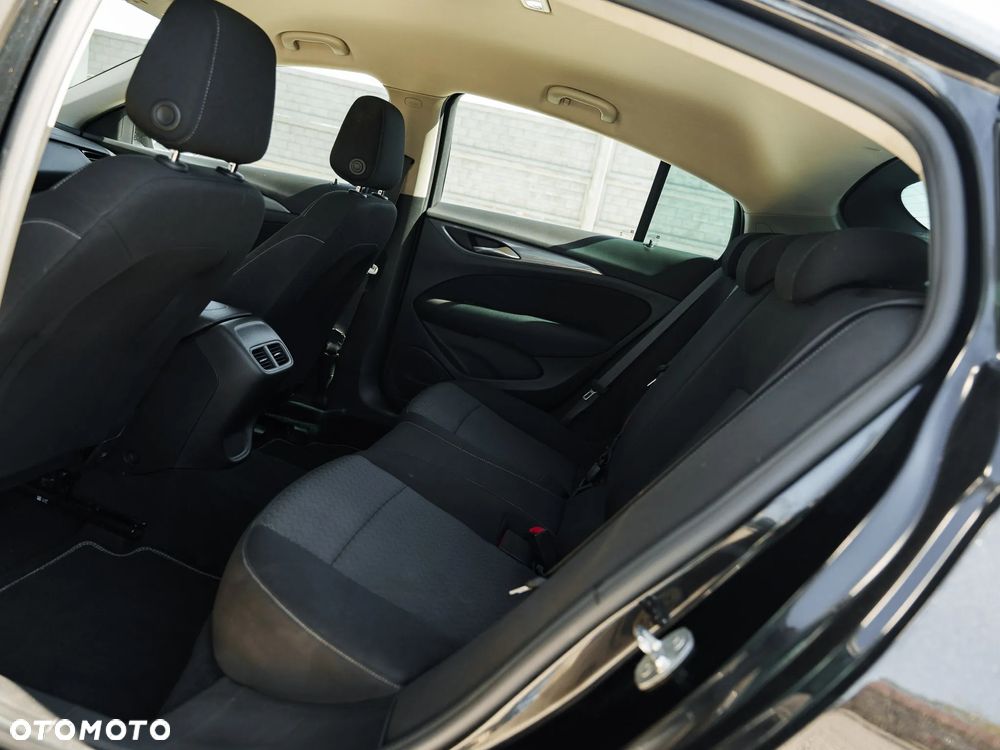 Opel Insignia 1.6 Business Innovation - 14