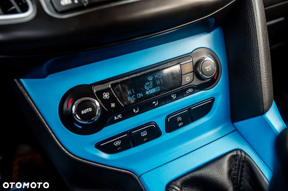 Ford Focus 1.6 EcoBoost Start-Stopp-System Champions Edition - 30