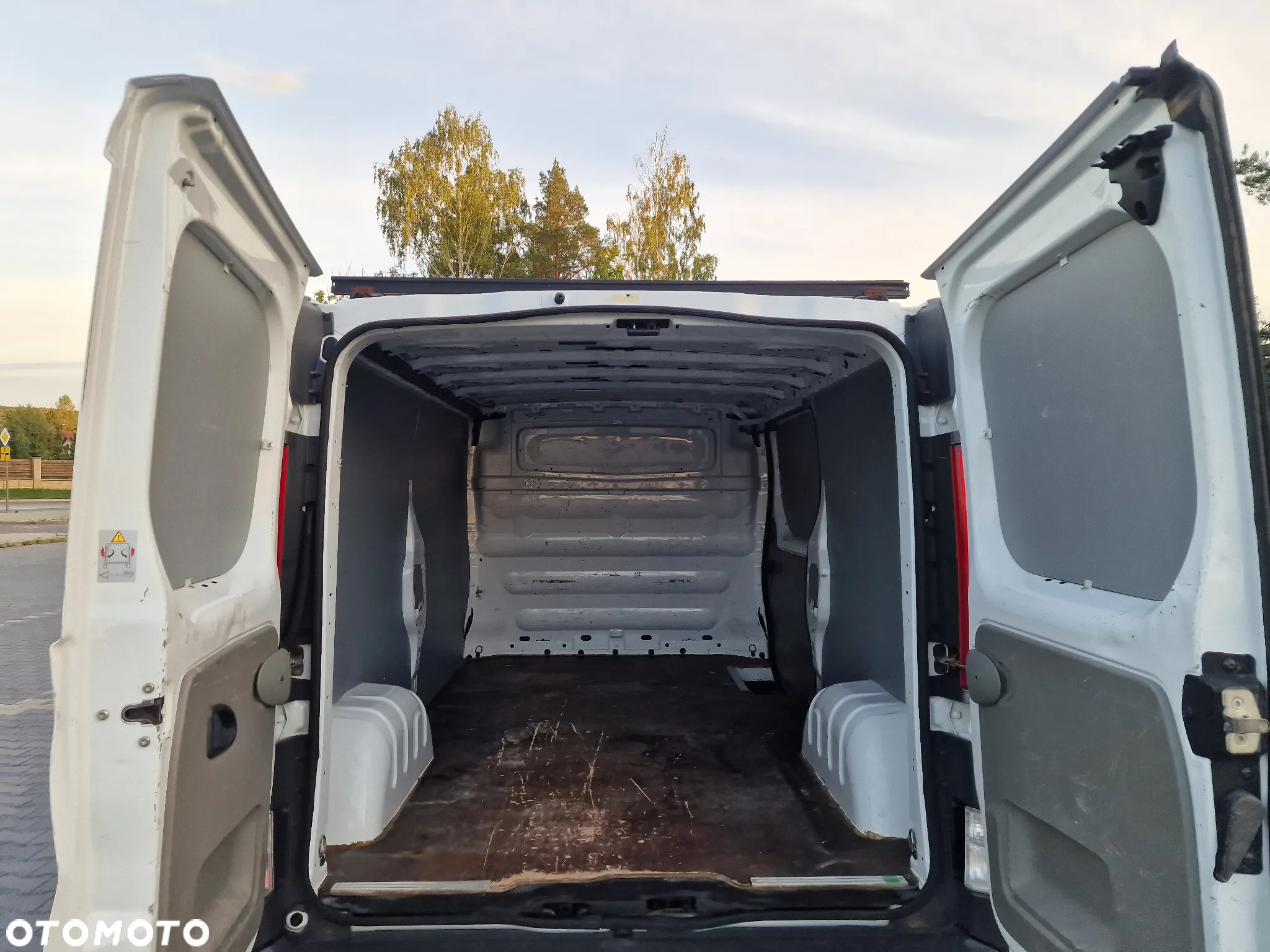 Opel Vivaro - 6