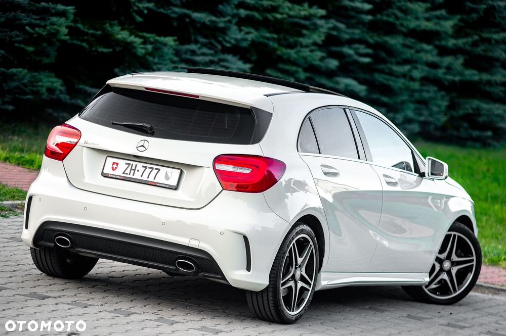 Mercedes-Benz Klasa A 250 4Matic 7G-DCT AMG Line - 11