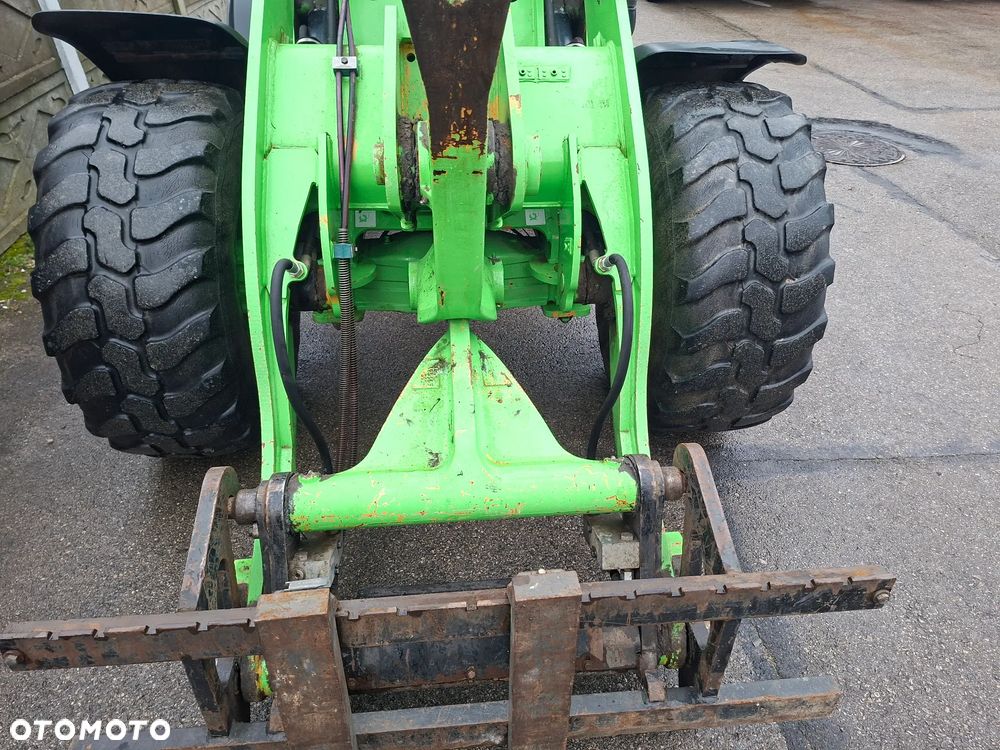 Caterpillar CAT 906 M - 15