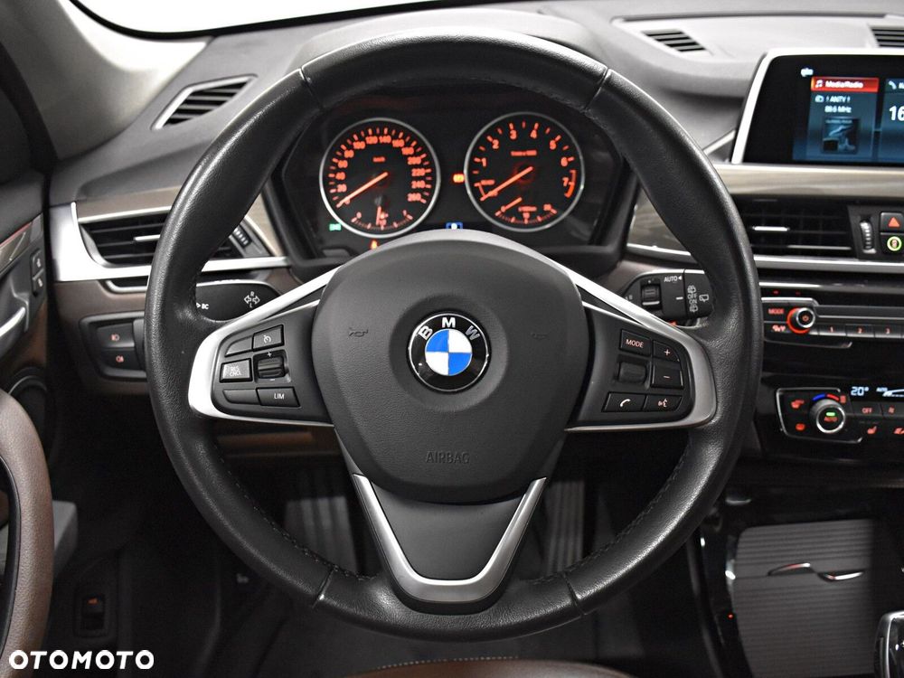 BMW X1 sDrive18i GPF xLine - 17