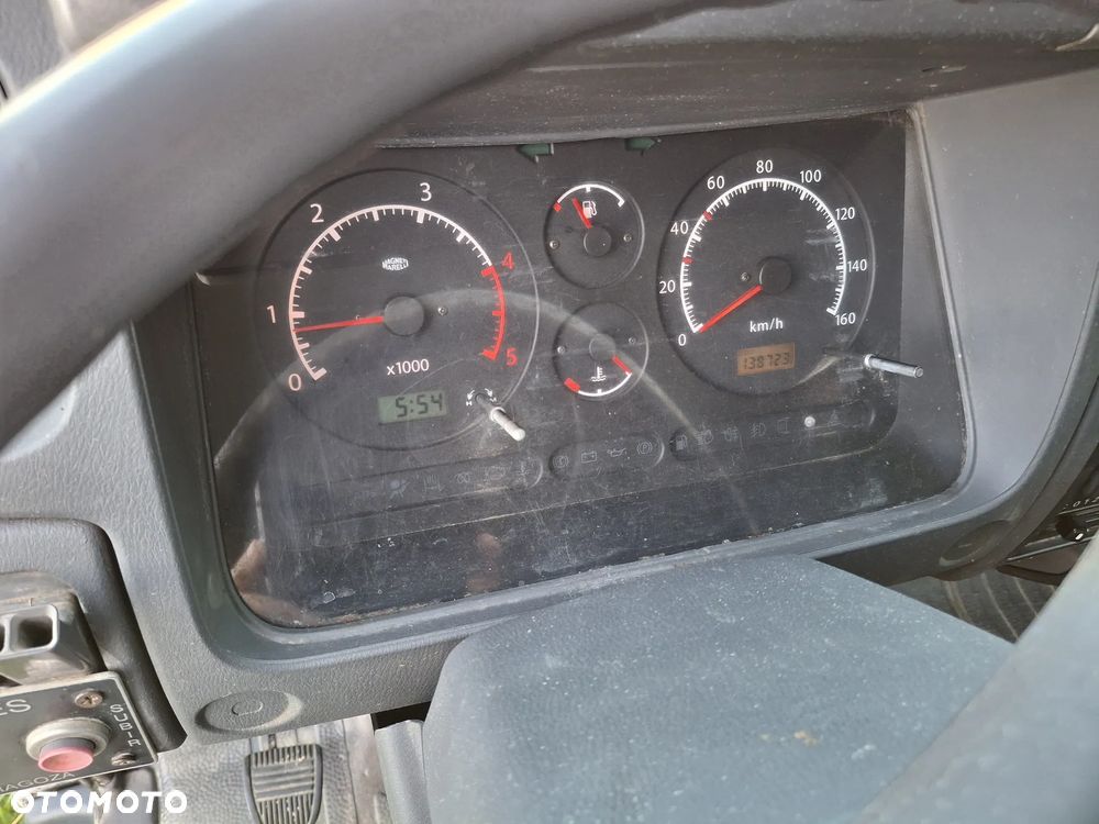 Nissan Cabstar - 24