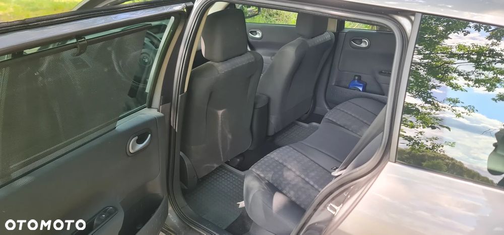 Renault Megane 1.9 dCi Dynamique - 5