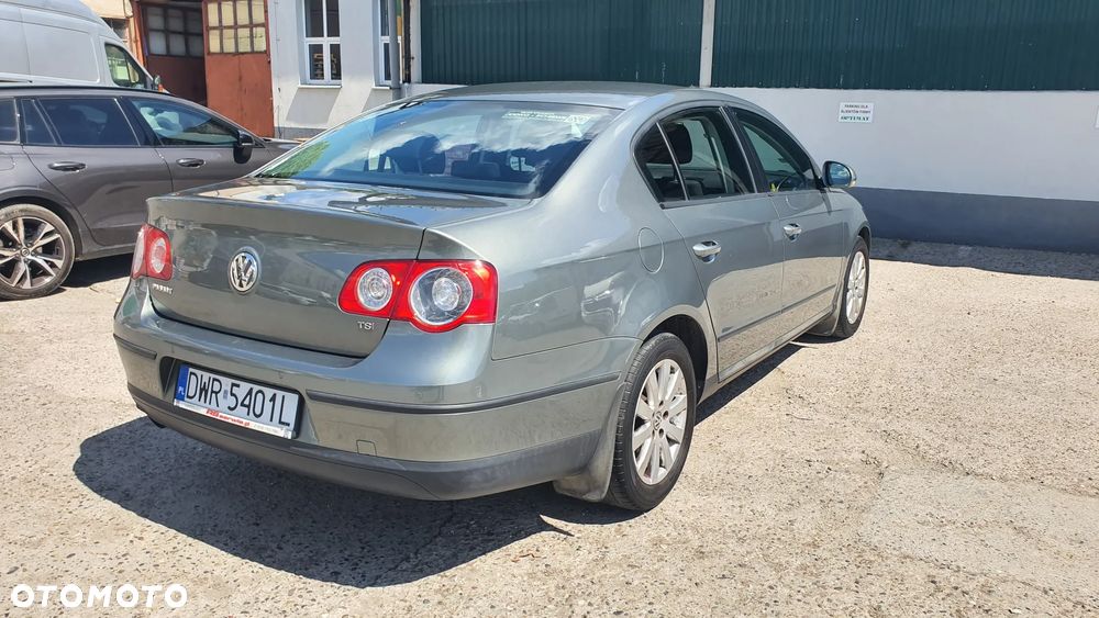 Volkswagen Passat 1.4 TSI Comfortline - 15