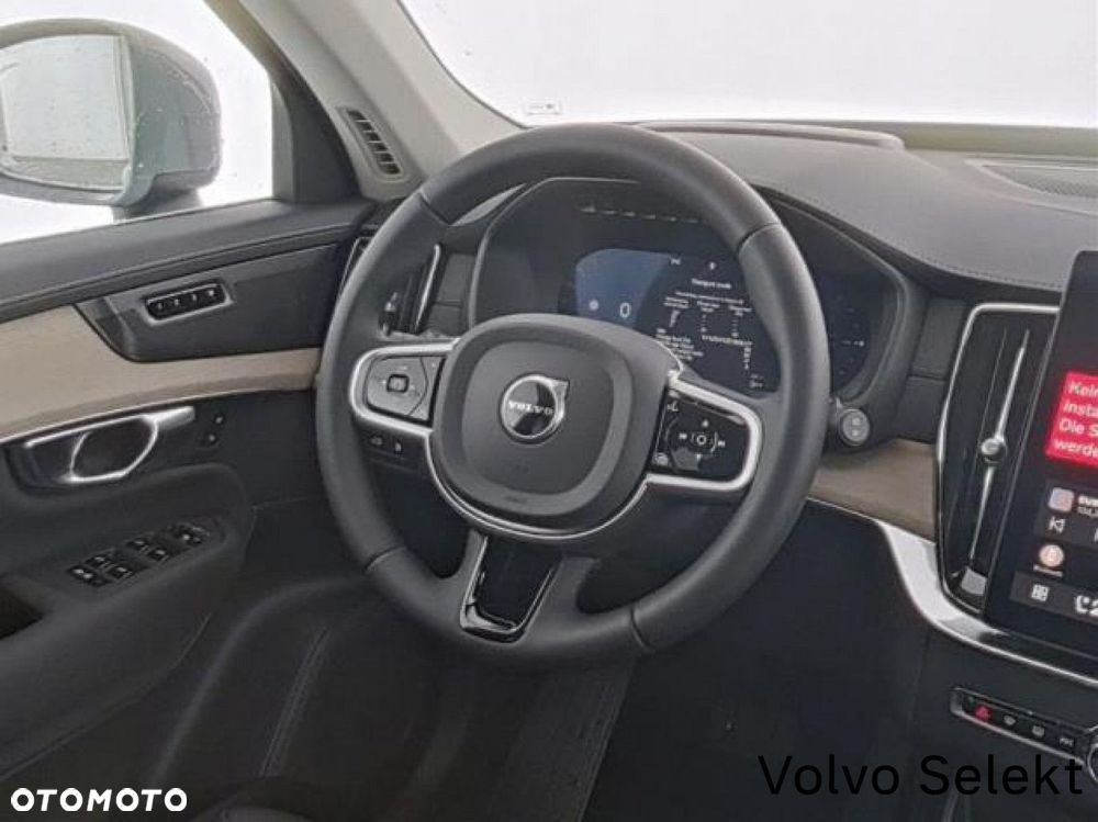 Volvo XC 90 - 7