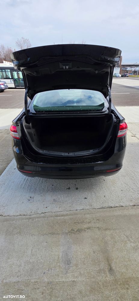 Ford Mondeo 2.0 HEV Titanium - 19