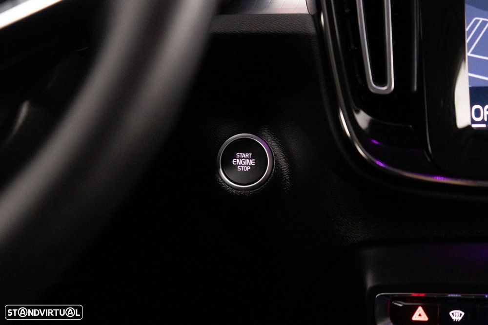 Volvo XC 40 1.5 T4 PHEV Inscription Expression - 24