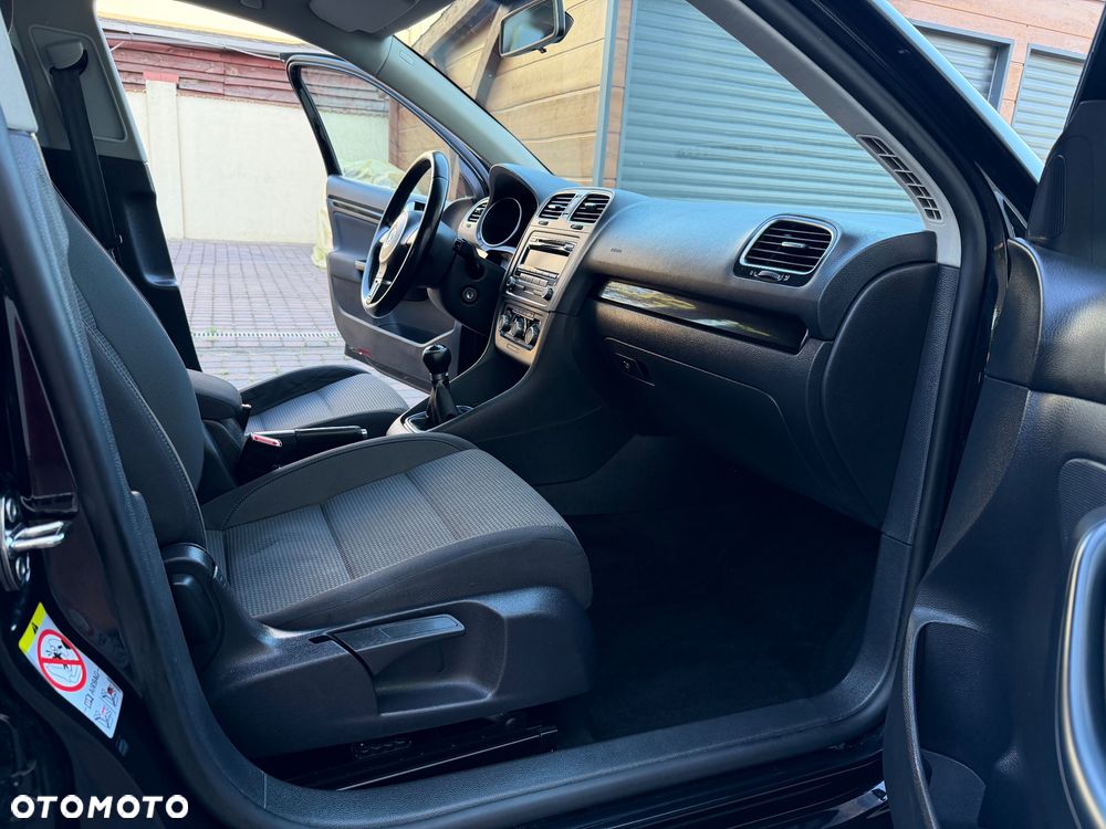 Volkswagen Golf 1.6 TDI DPF Team - 8