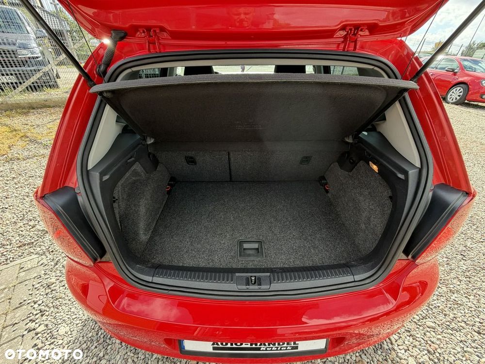 Volkswagen Polo - 15