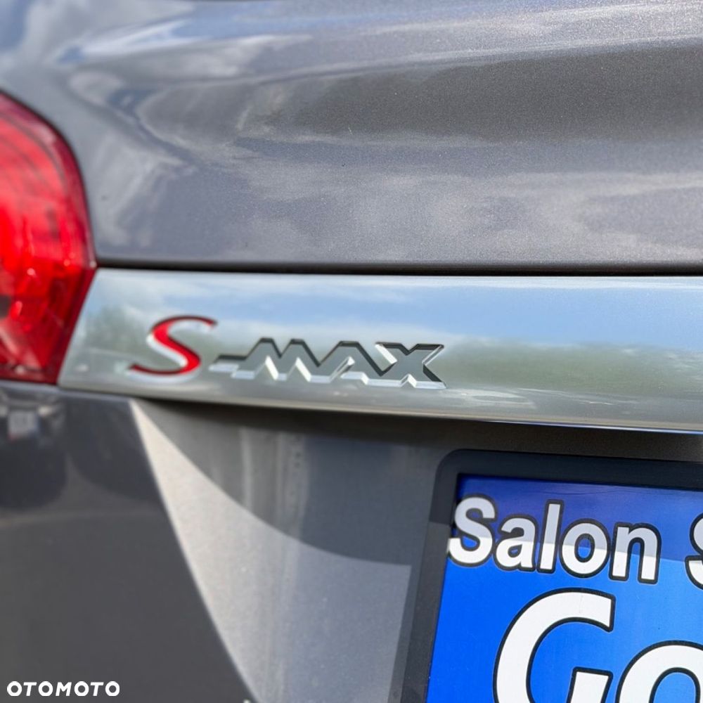 Ford S-Max - 8