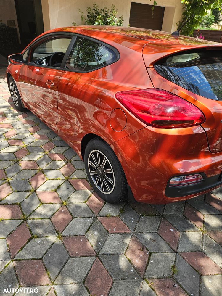 Kia Pro Ceed Cee'd 1.4 GSL CITY - 5