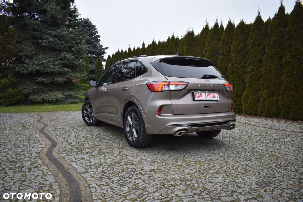 Ford Kuga 1.5 EcoBoost ST-LINE X - 3