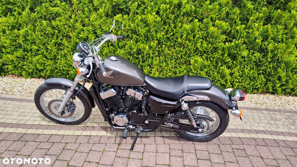 Honda VT - 9