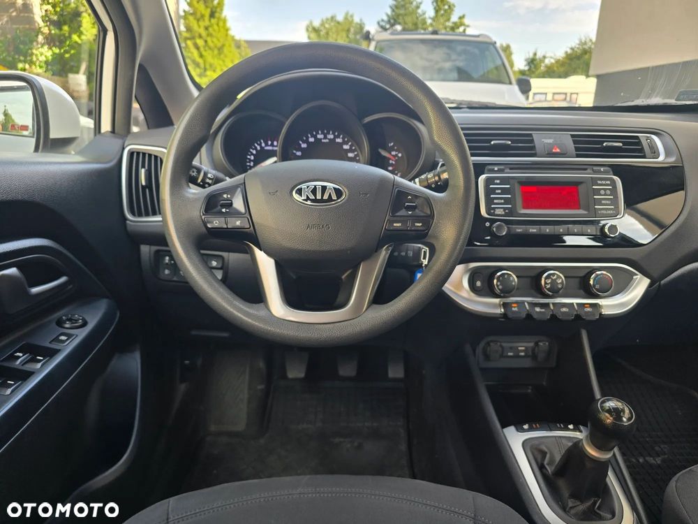 Kia Rio 1.2 Business Line - 15