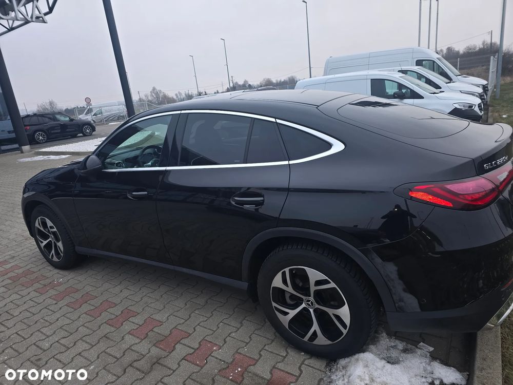 Mercedes-Benz GLC - 9