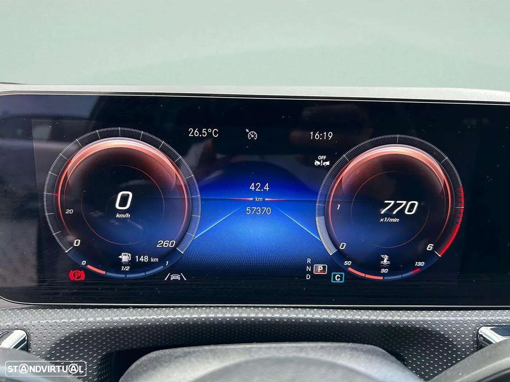 Mercedes-Benz CLA 180 d Shooting Brake AMG Line Aut. - 46