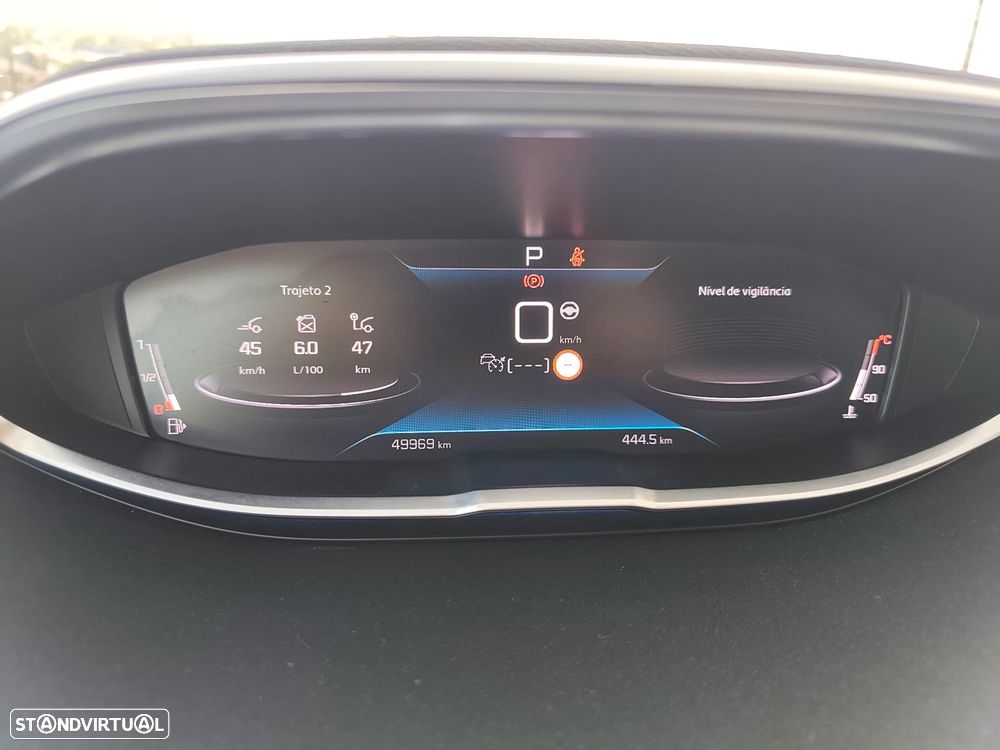 Peugeot 5008 PureTech 130 EAT8 Stop & Start Allure Pack - 15