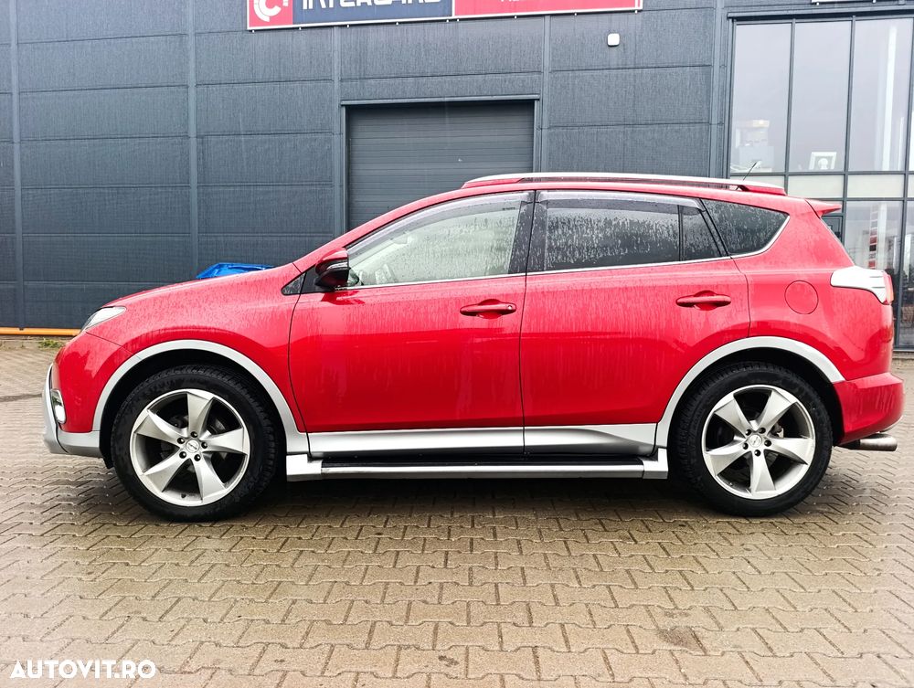 Toyota RAV4 2.2 D-4D 4WD Luxury - 2