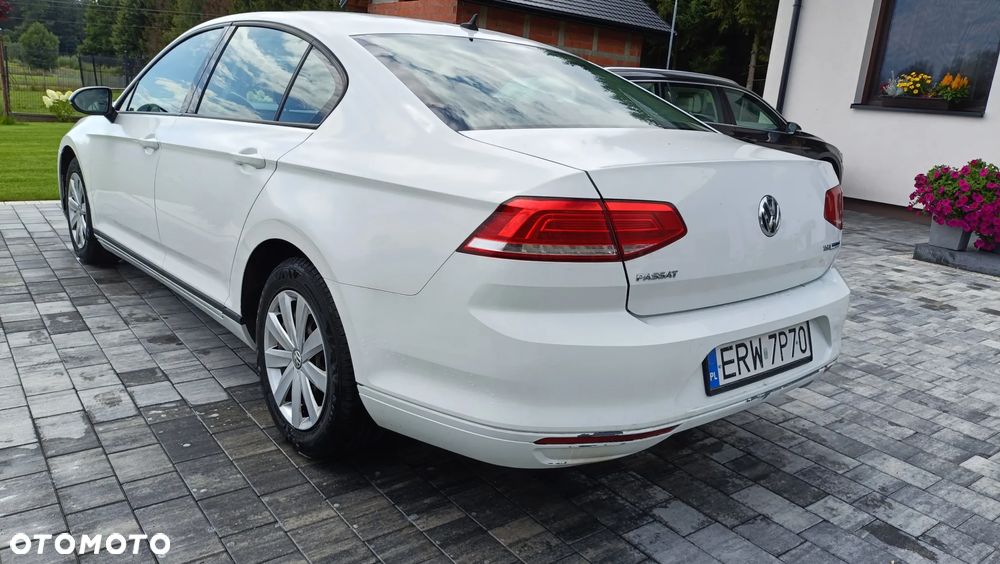 Volkswagen Passat 1.4 TSI BMT Trendline - 5