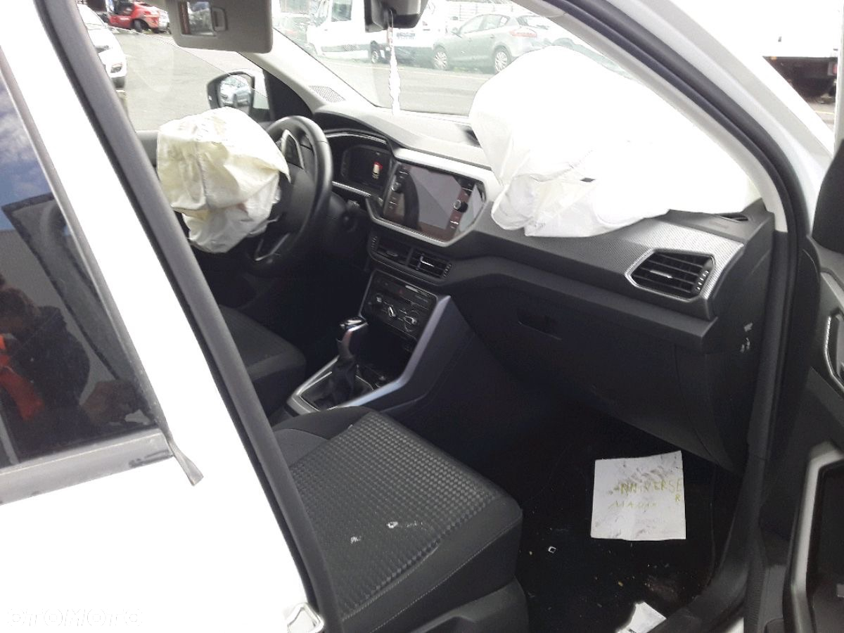 Volkswagen T-Cross 1.0 TSI Active DSG - 5