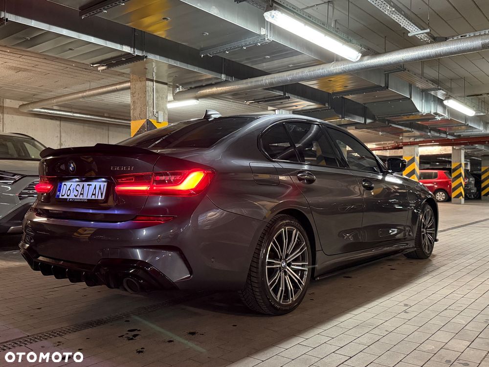BMW Seria 3 318i M Sport - 5