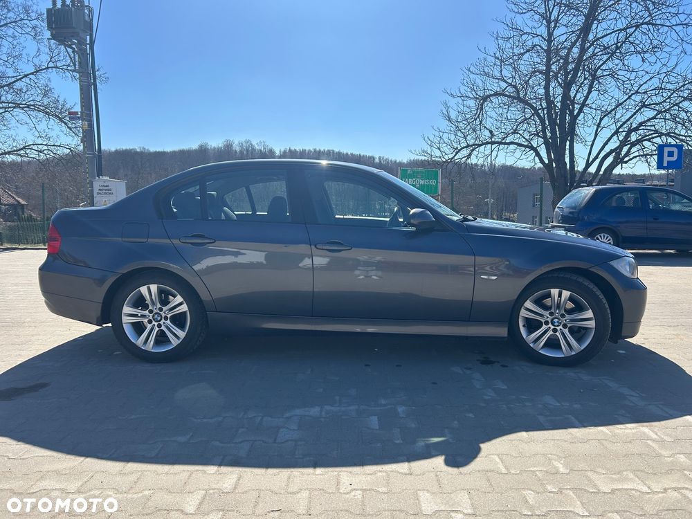 BMW Seria 3 318d DPF - 6