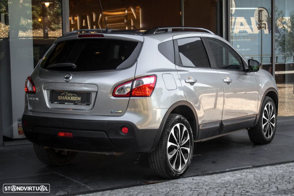 Nissan Qashqai 1.6 dCi N-Connecta - 4