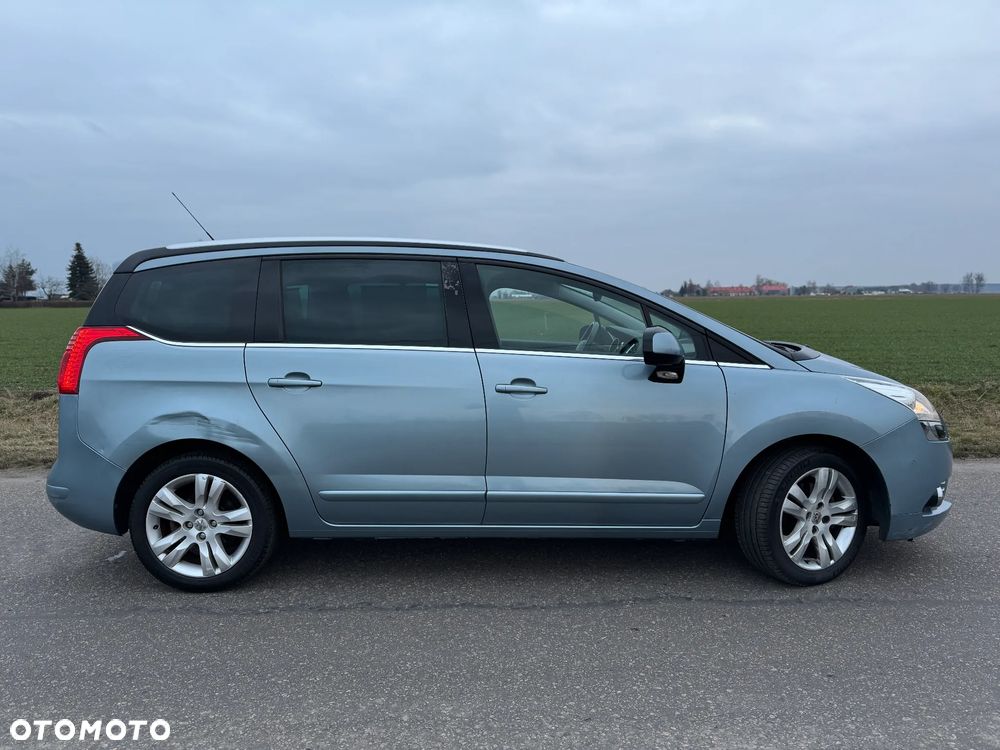 Peugeot 5008 - 7