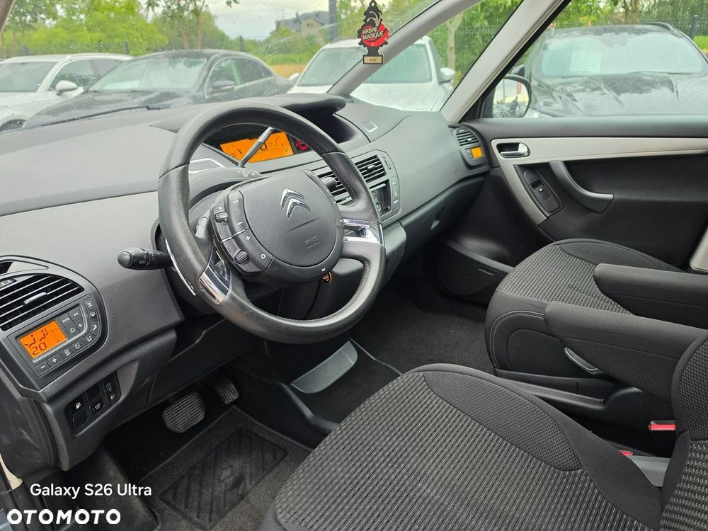 Citroën C4 Picasso 1.6 e-HDi FAP EGS6 Tendance - 26