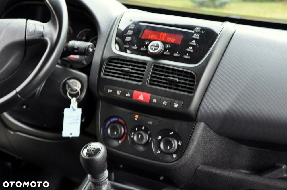 Fiat Doblo - 28