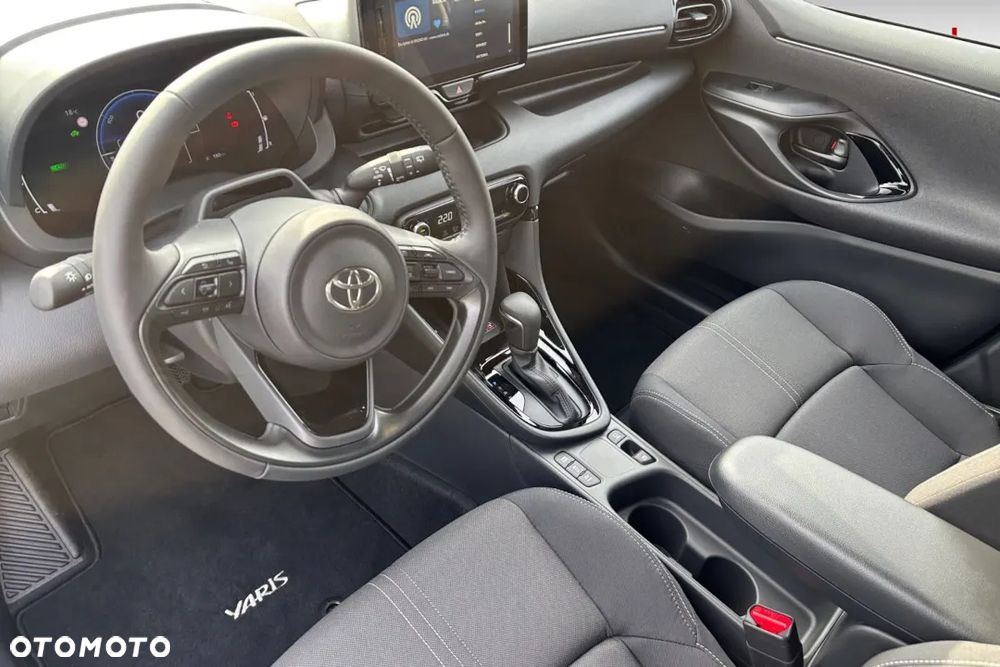 Toyota Yaris Hybrid 1.5 Style - 21