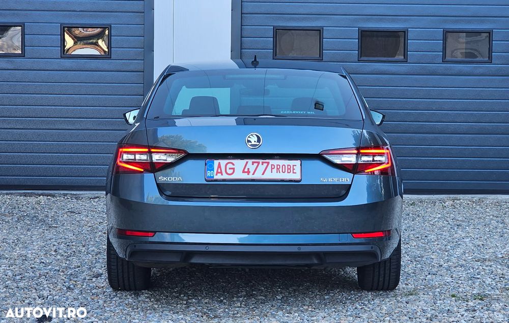 SKODA Superb 2016 — imagine 21
