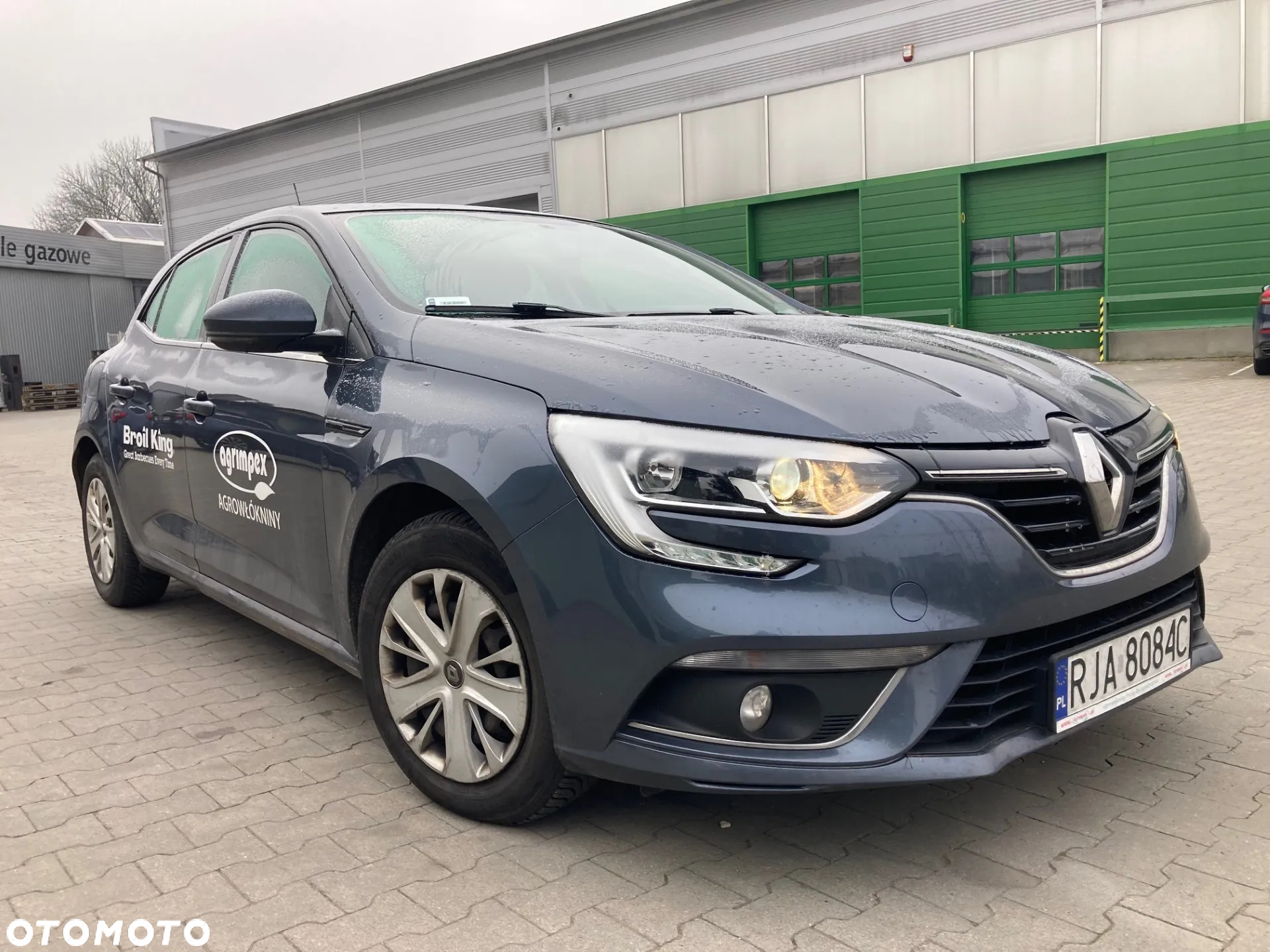 Renault Megane 1.5 Blue dCi Business - 5