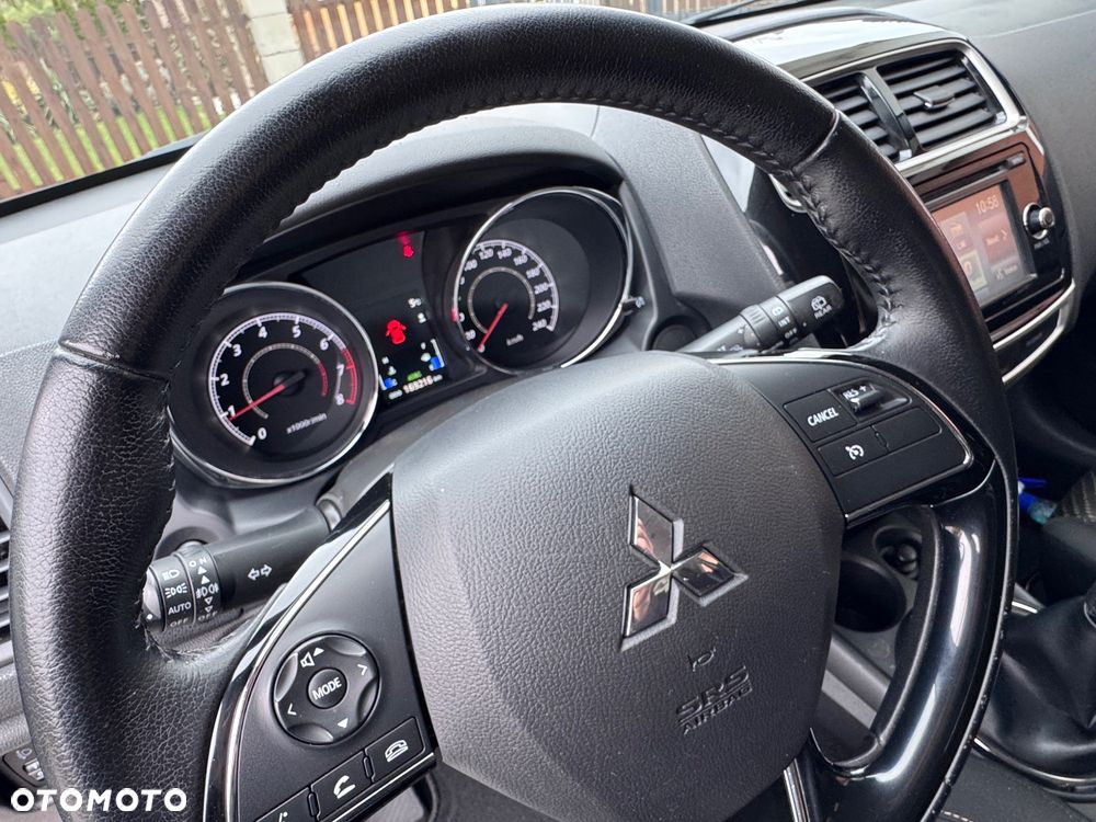 Mitsubishi ASX 1.6 ClearTec 2WD Diamant Edition+ - 23