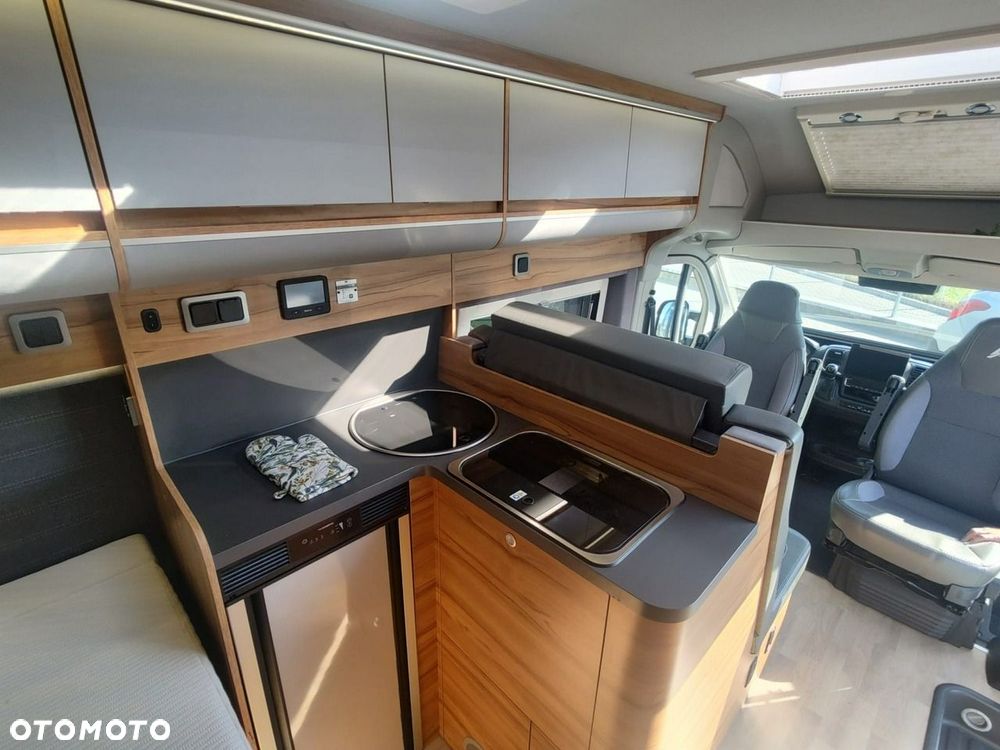 Affinity ONE całoroczny campervan dla czwórki - 14