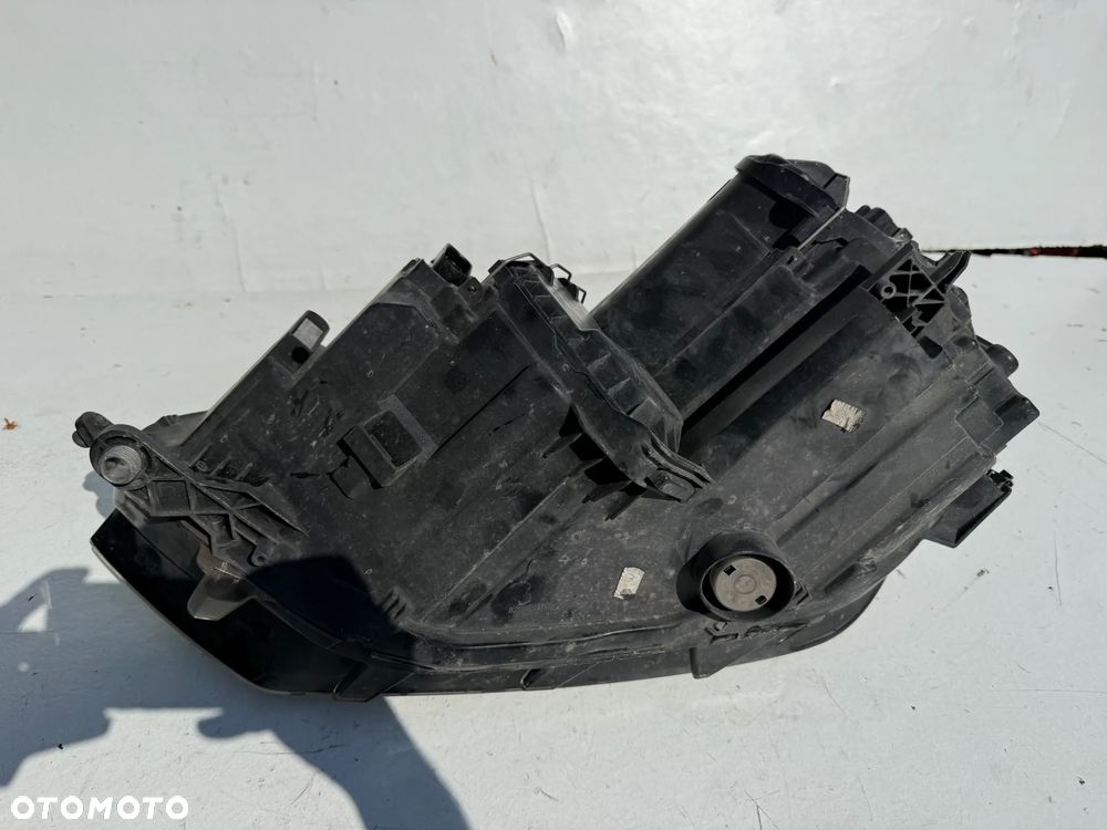 VW GOLF SPORTSVAN PRAWA LAMPA PRZÓD SILNICZEK 517941006B - 5