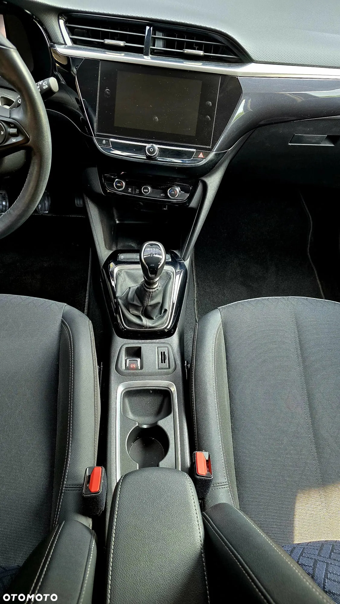 Opel Corsa 1.2 Direct Injection Turbo GS - 23