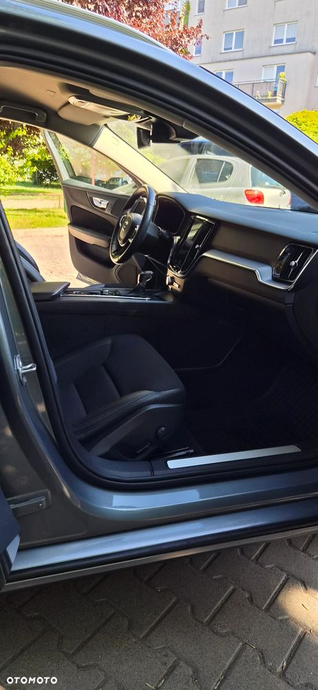 Volvo V60 D3 Geartronic Momentum Pro - 8