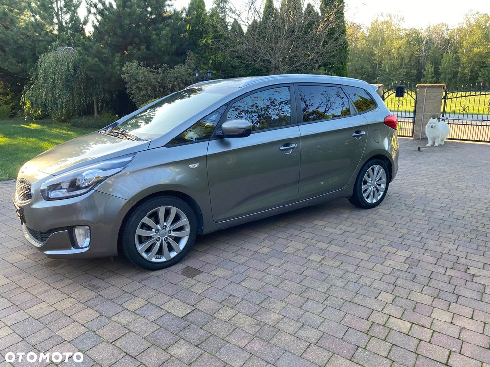 Kia Carens 1.7 CRDi L - 2