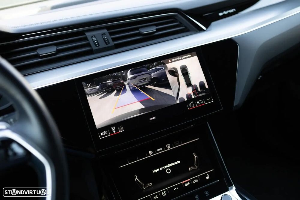 Audi e-tron Sportback 55 quattro S line - 25