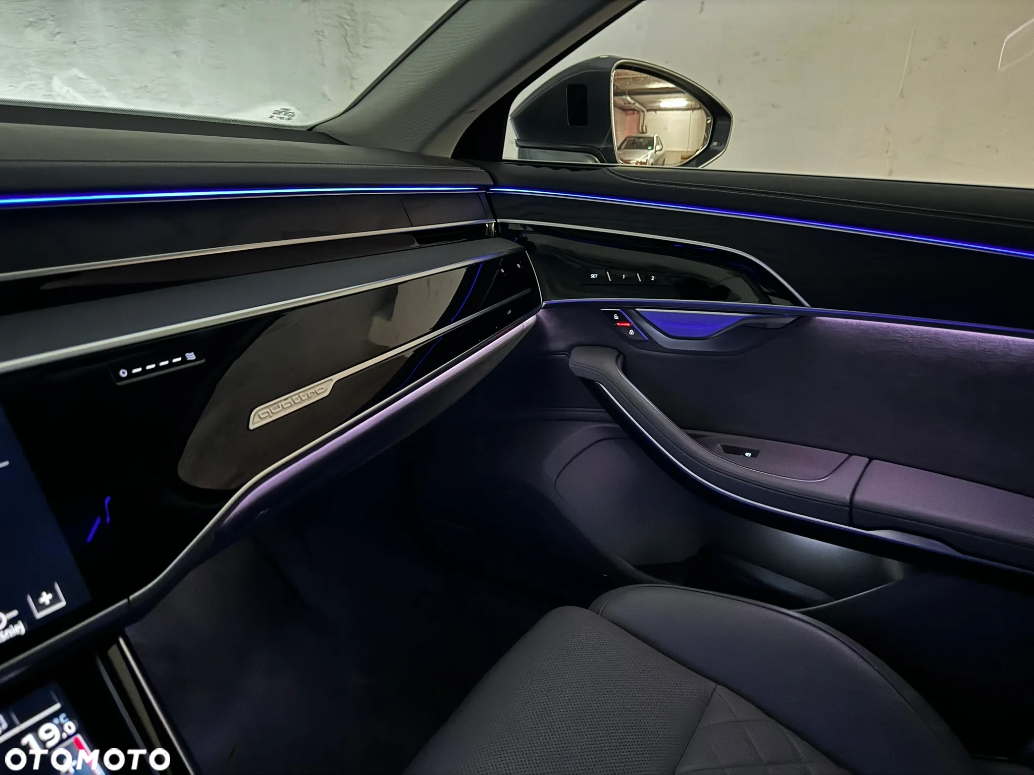 Audi A8 - 18