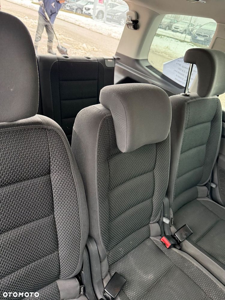 Volkswagen Touran 2.0 TDI DPF Comfortline - 15