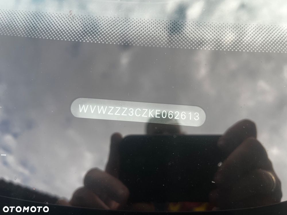 Volkswagen Passat 2.0 TDI SCR Comfortline - 8