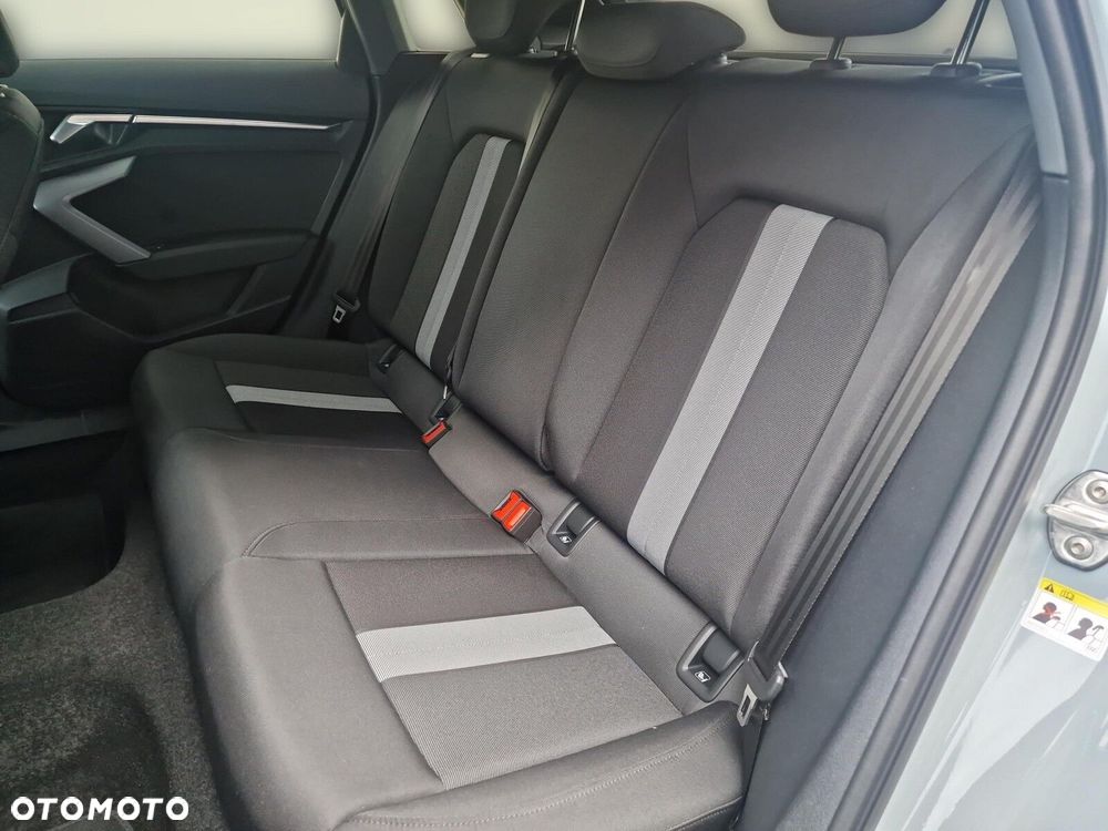 Audi A3 Sportback - 16